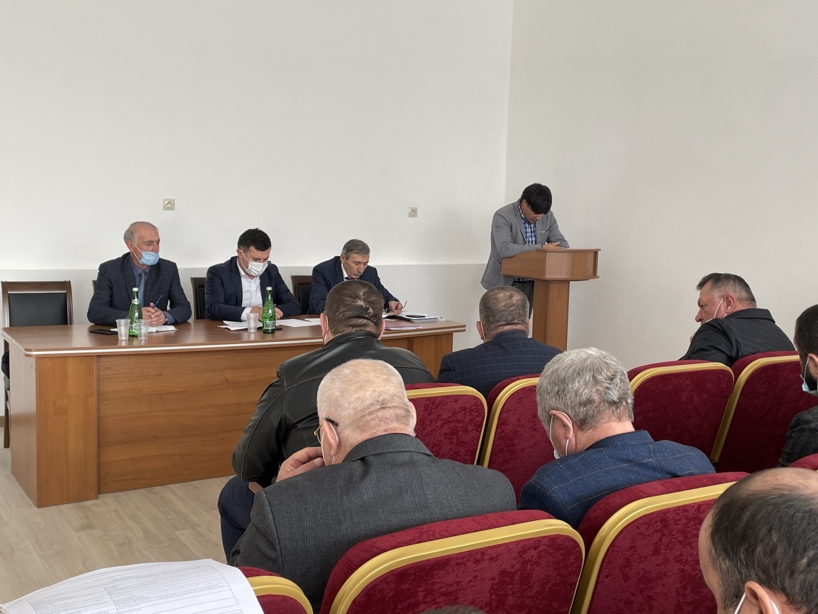 Девятая сессия Собрания депутатов МО «Чародинский район» 7 созыва прошла в администрации района