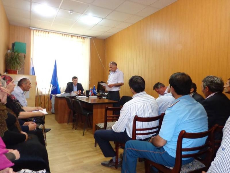 В Администрации МО «Чародинский район» обсудили вопросы подготовки и проведения муниципальных выборов.