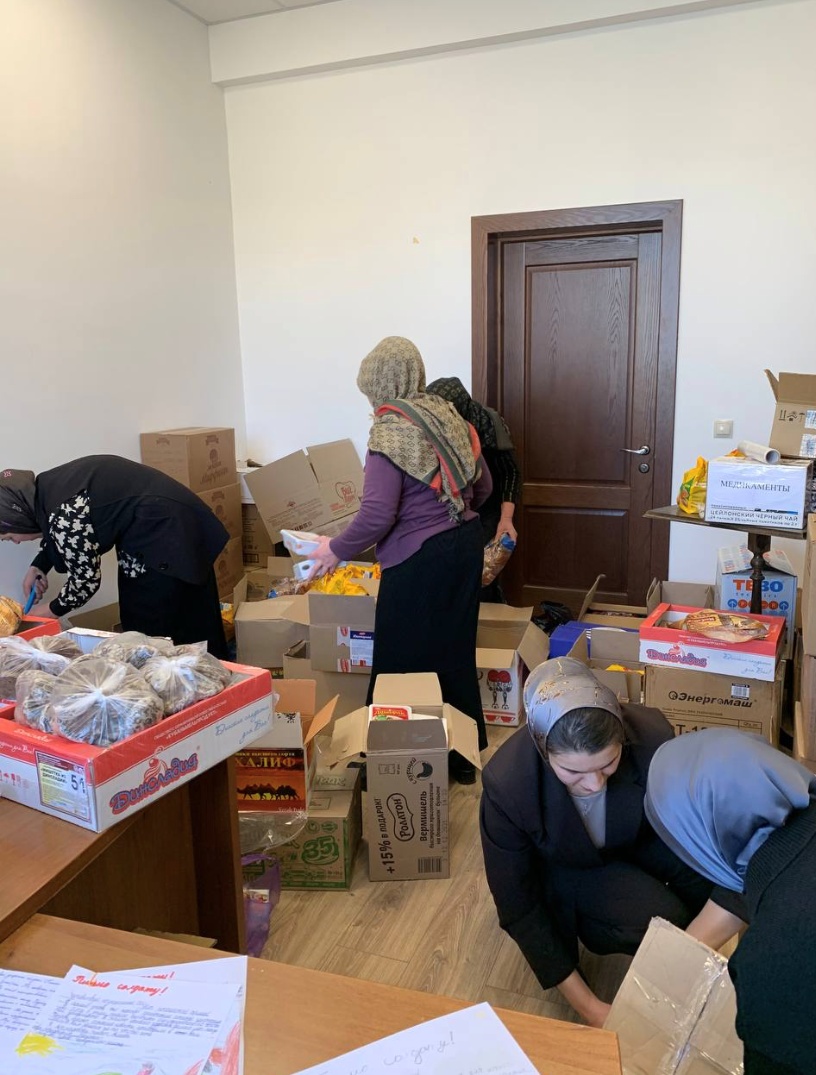 Женщины Чародинского района собрали гуманитарную помощь для военнослужащих на передовой