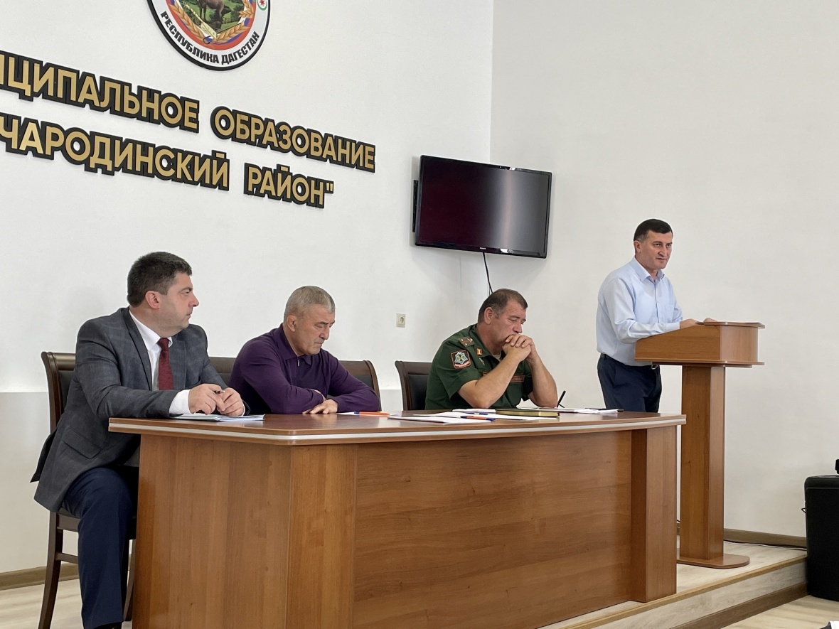 Расширенное заседание призывной комиссии состоялось в администрации Чародинского района