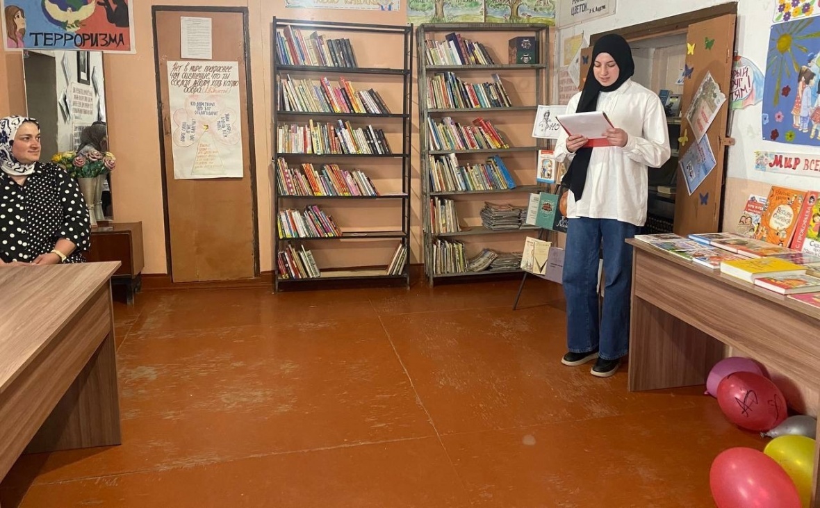 В библиотеках Чародинского района прошли литературные мероприятия