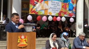 День знаний торжественно отметили в Цурибской школе Чародинского района